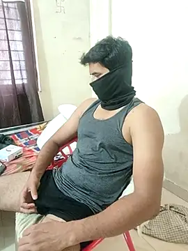 Amit22122 online show from June 26, 2026, 5:12 am