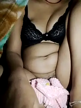 Miss khusi online show from February 2, 2026, 7:23 pm