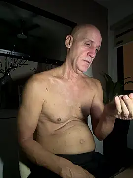 Elosoo online show from January 10, 2026, 11:01 am