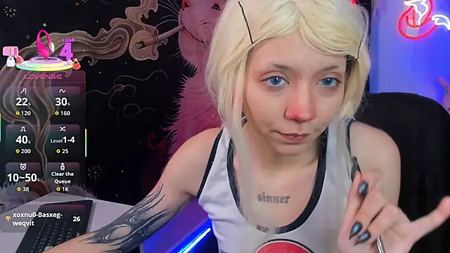 alicedangerXXX online show from February 28, 2026, 7:48 pm