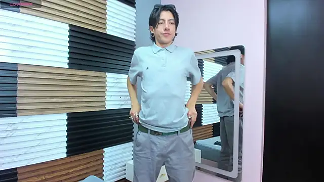 LiamShelby online show from January 14, 2026, 3:23 am