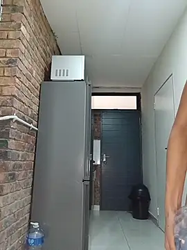 MsParisSmith online show from February 15, 2026, 7:38 am