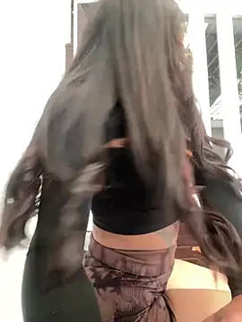  Victoria foxx online show from December 15, 2025, 8:13 pm