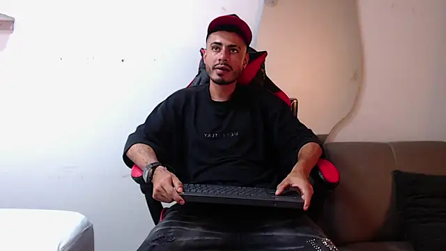 MatthewCullen online show from January 12, 2026, 11:54 pm