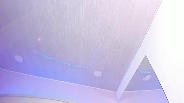 Snapshot of salome_moon_ chatting on April 9, 2026, 11:48 am salome moon online show from April 9, 2026, 11:48 am