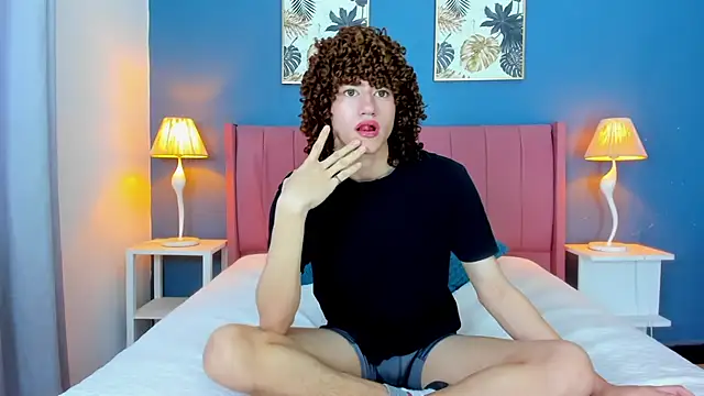 Snapshot of joss_shellby chatting on February 20, 2026, 2:17 pm joss shellby online show from February 20, 2026, 2:17 pm