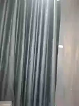 rupali3221 online show from November 28, 2025, 8:22 pm