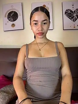 ZoeyFierce online show from February 22, 2026, 1:09 pm