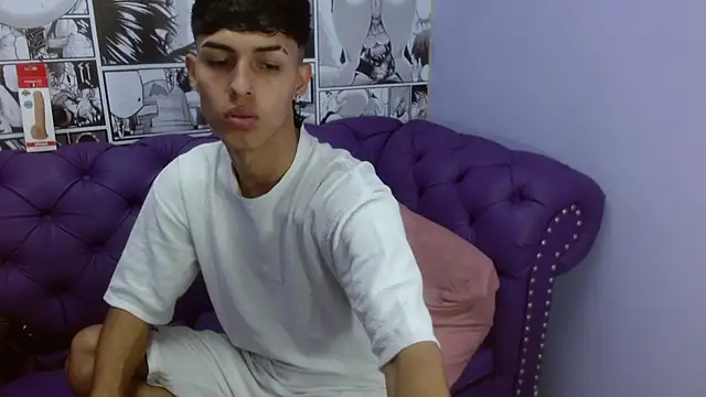 Snapshot of Ethan_Jamees chatting on January 9, 2026, 7:26 pm Ethan Jamees online show from January 9, 2026, 7:26 pm