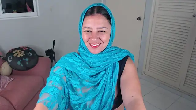 KaylaVonn online show from February 14, 2026, 8:55 am