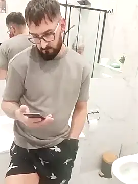 martme69 online show from April 8, 2026, 12:21 am