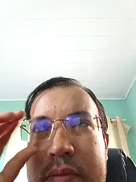 Snapshot of Silvakkfitk chatting on March 21, 2026, 10:53 am Silvakkfitk online show from March 21, 2026, 10:53 am