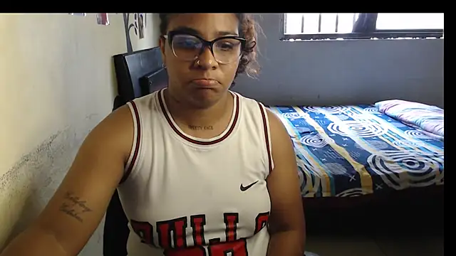 lia Hazbun online show from March 5, 2026, 2:57 pm