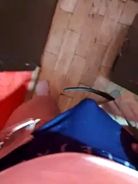 cristian112090 online show from December 2, 2025, 9:10 pm