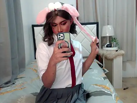 asiantwink0000 online show from March 12, 2026, 1:17 pm