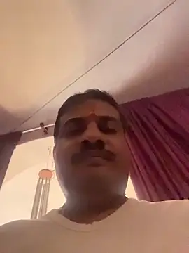 Saxymood1111 online show from March 5, 2026, 10:44 am