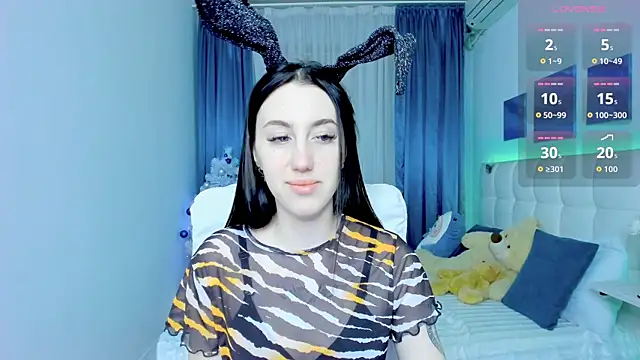 Miss  Linn online show from January 12, 2026, 10:31 am