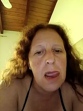 nikiarg online show from April 19, 2026, 3:44 pm