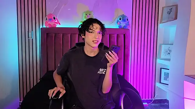 SthepanodiMonaco online show from March 15, 2026, 3:34 am