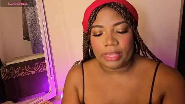 GraceMaaceey online show from April 7, 2026, 2:01 am