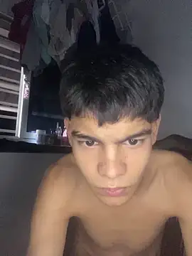 Snapshot of Lil_babyyy_ chatting on June 17, 2026, 4:04 am Lil babyyy online show from June 17, 2026, 4:04 am