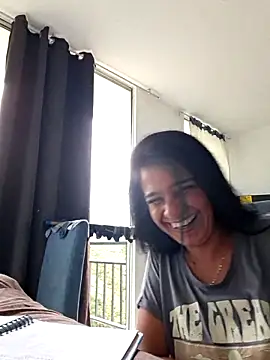 Snapshot of sweetCatallina chatting on March 9, 2026, 1:59 pm sweetCatallina online show from March 9, 2026, 1:59 pm