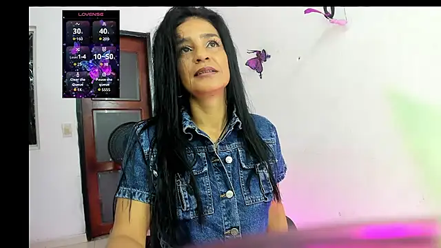 sweetCatallina online show from July 8, 2026, 11:37 am