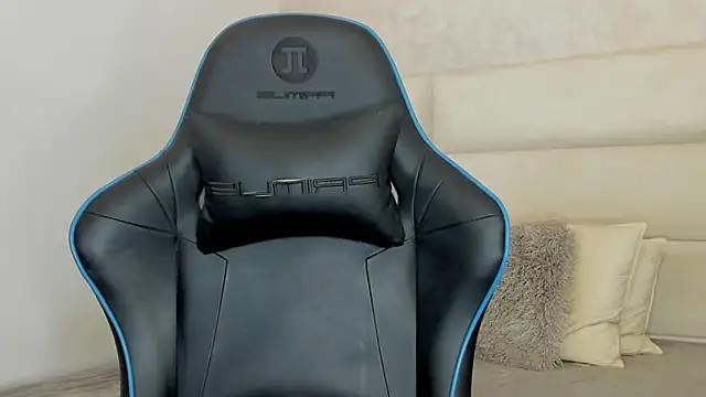 maddox santana online show from December 15, 2025, 8:07 am