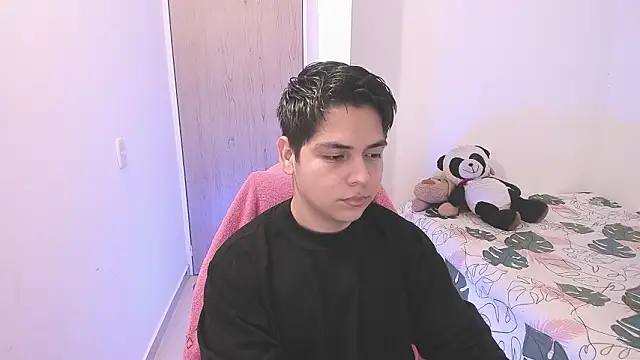 Asta YunoXXX online show from March 12, 2026, 5:46 am