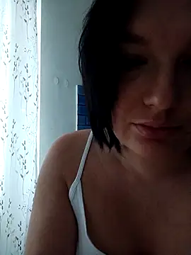 Snapshot of Clarisa_Xx chatting on December 4, 2025, 6:44 am Clarisa Xx online show from December 4, 2025, 6:44 am