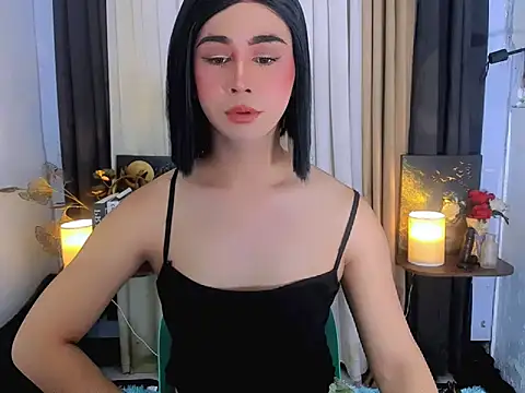 Snapshot of Seductive_Paloma chatting on July 13, 2026, 9:23 am Seductive Paloma online show from July 13, 2026, 9:23 am