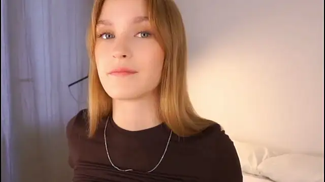 Snapshot of Spennsy_Hellen chatting on January 10, 2026, 10:25 pm Spennsy Hellen online show from January 10, 2026, 10:25 pm