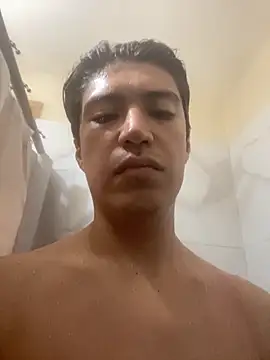 Snapshot of Victor01511 chatting on February 21, 2026, 10:11 pm Victor01511 online show from February 21, 2026, 10:11 pm