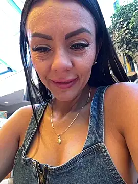 SofhiaTaylor online show from February 12, 2026, 7:53 pm