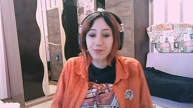 AmandaGimenez online show from December 1, 2025, 11:04 am