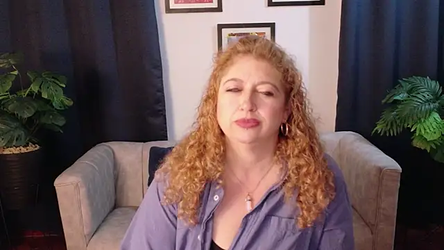 Snapshot of MilfArlet chatting on February 17, 2026, 1:40 pm MilfArlet online show from February 17, 2026, 1:40 pm