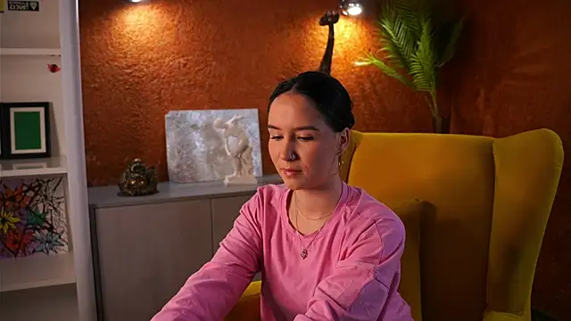 TandyRimmer online show from December 1, 2025, 4:39 am