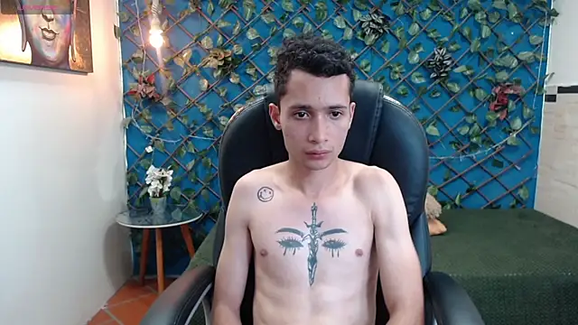 LucassSmith11 online show from December 13, 2025, 7:53 pm