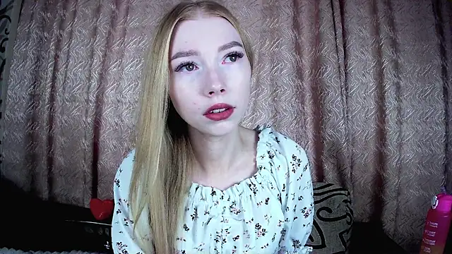 Rysella online show from December 15, 2025, 10:30 am