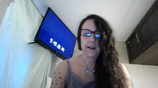 Snapshot of MissSweetB92881 chatting on December 1, 2025, 2:49 am MissSweetB92881 online show from December 1, 2025, 2:49 am