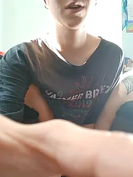 Snapshot of AuroraAya chatting on November 30, 2025, 12:20 pm AuroraAya online show from November 30, 2025, 12:20 pm