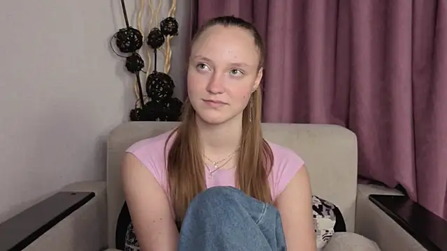 BibiStapler online show from December 2, 2025, 7:42 pm