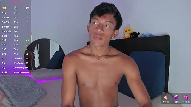 santinaughty online show from March 31, 2026, 6:52 pm