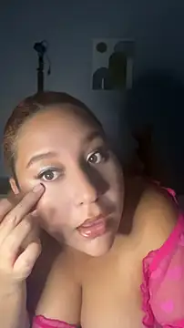 Kittysweet2001 online show from June 4, 2026, 2:50 am