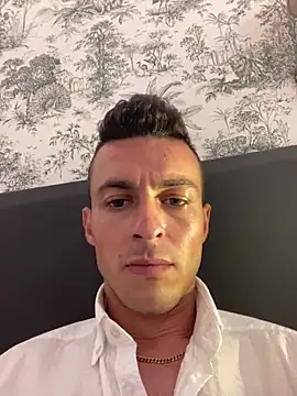 3turkish6model9 online show from May 6, 2026, 1:36 am