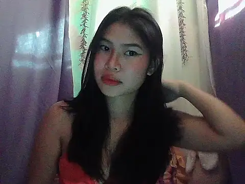 Allysonxx05 online show from February 27, 2026, 11:05 pm