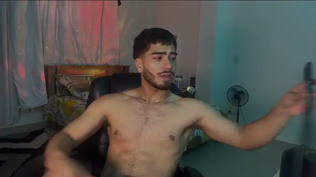 Franco banderas online show from March 31, 2026, 2:39 pm