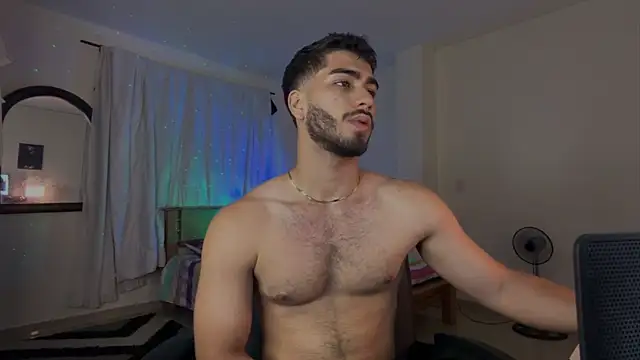 Franco banderas online show from April 23, 2026, 2:35 am