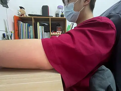 hiiiizzzz online show from February 16, 2026, 5:53 pm