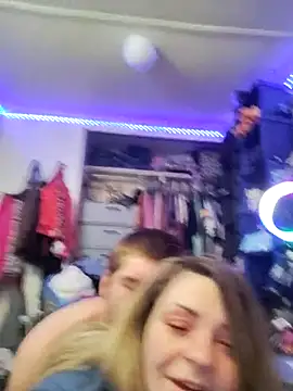 xKittenPawz online show from January 17, 2026, 9:25 am